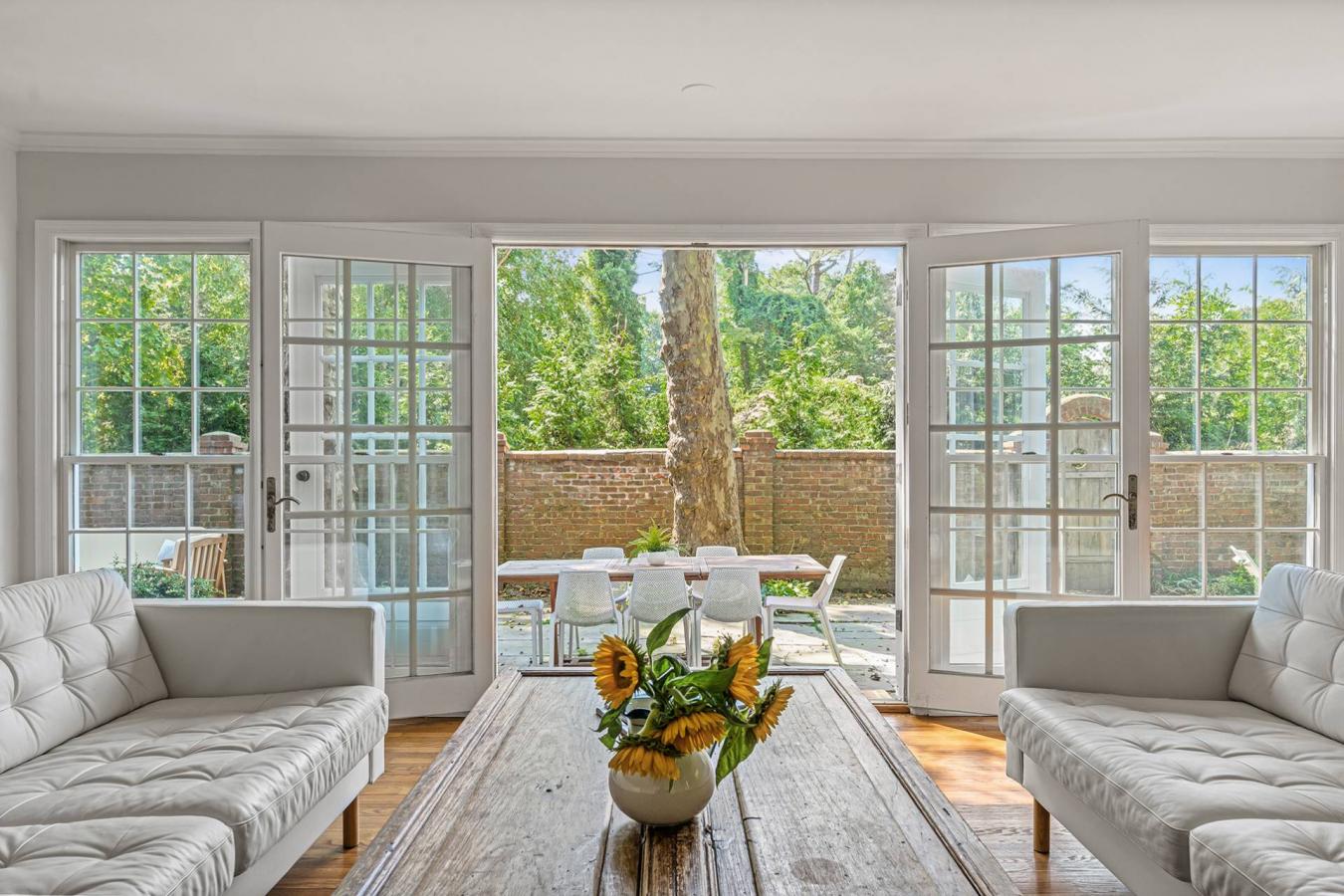 Quiogue, New York, 11978, United States, 4 Bedrooms Bedrooms, ,3 BathroomsBathrooms,Residential,For Sale,2003874