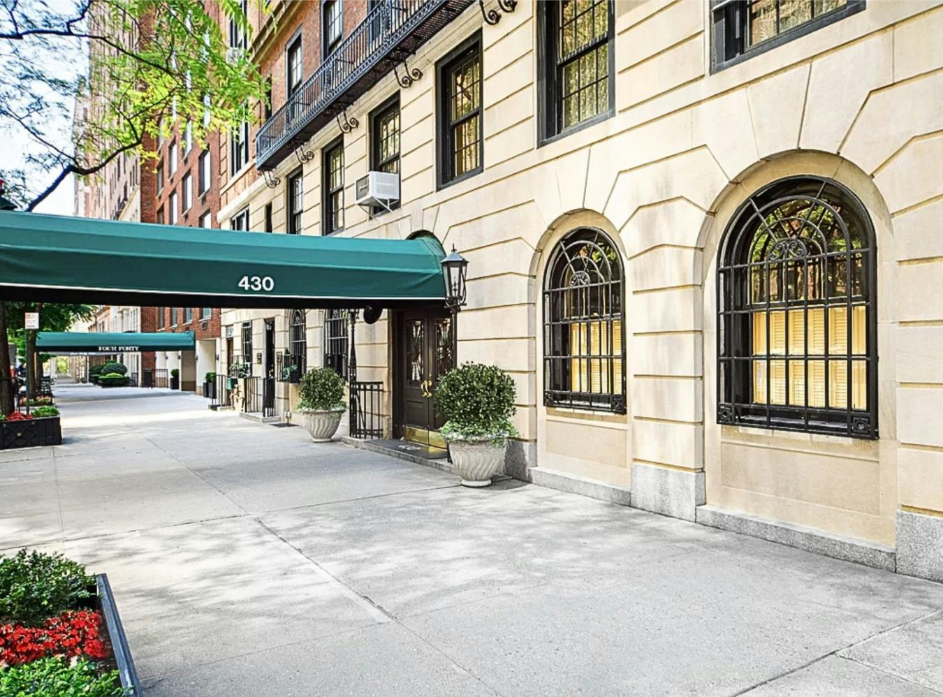 New York, New York, 10022, United States, 2 Bedrooms Bedrooms, ,2 BathroomsBathrooms,Residential,For Sale,1996675