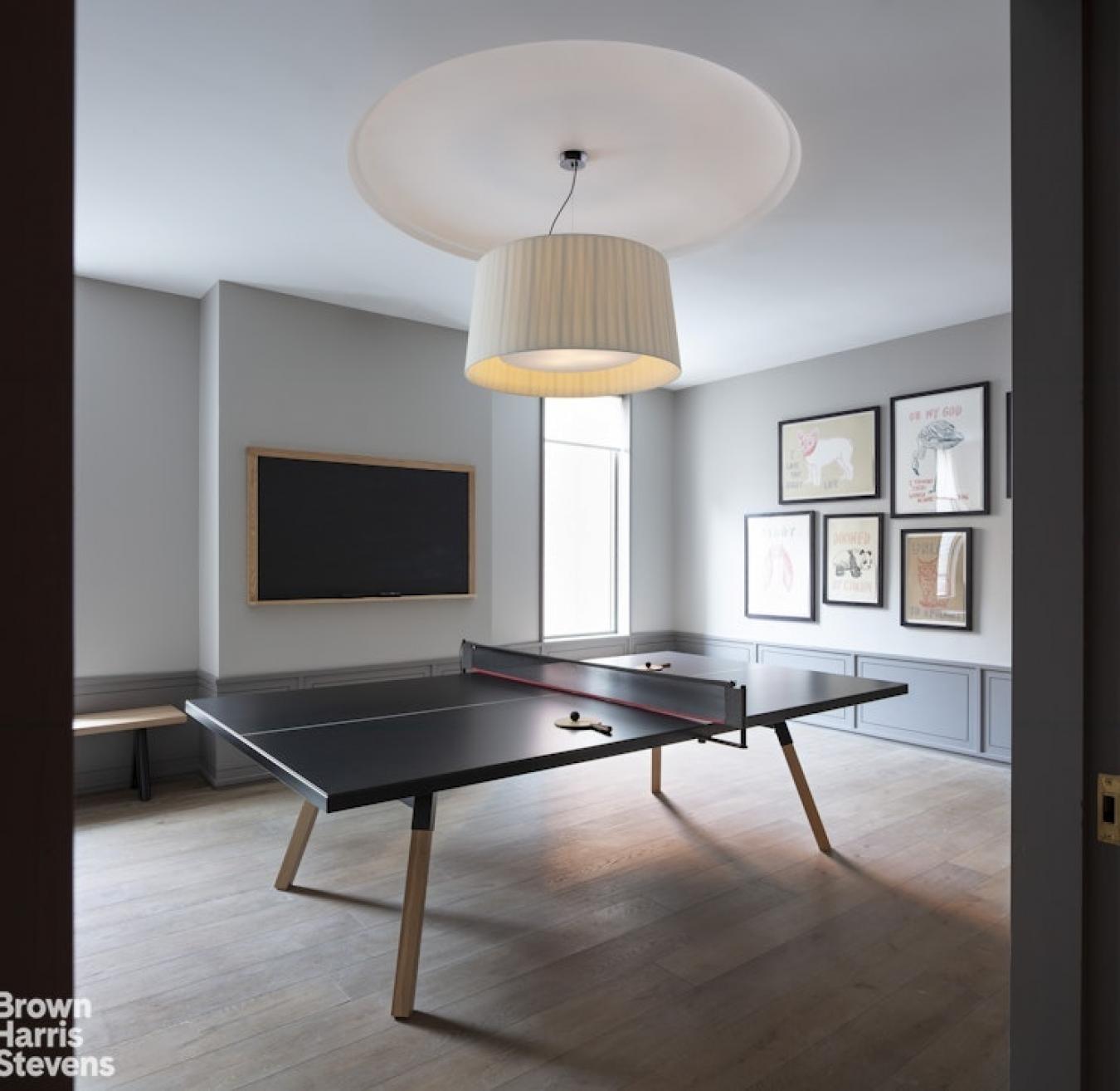 New York, New York, 10128, United States, ,1 BathroomBathrooms,Residential,For Sale,1996671