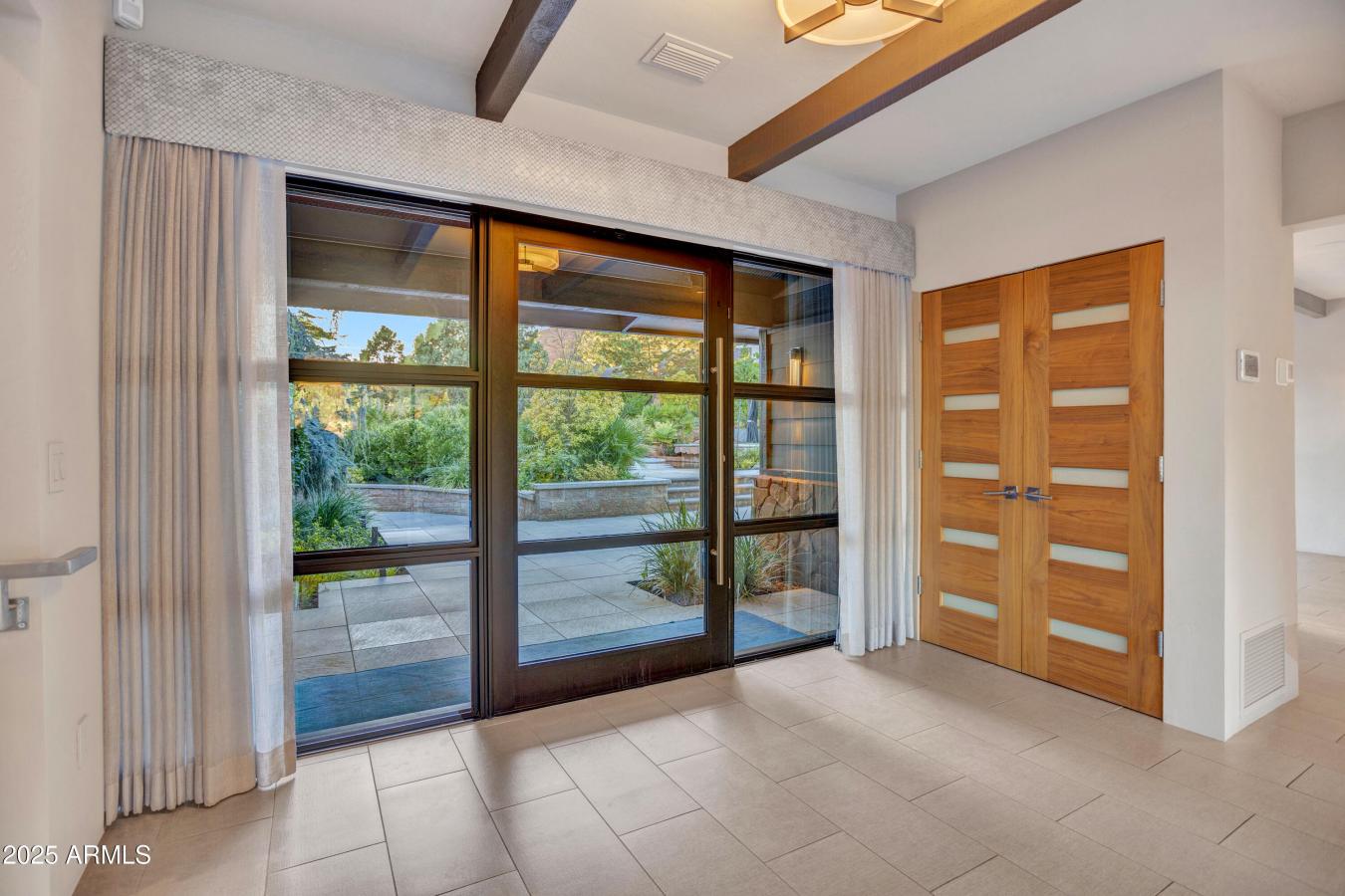 Sedona, Yavapai, 86336, United States, 3 Bedrooms Bedrooms, ,2 BathroomsBathrooms,Residential,For Sale,1997845