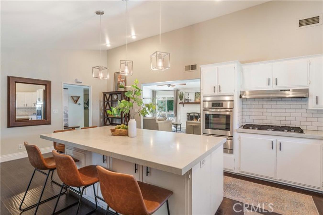 Woodland Hills, Los Angeles, 91367, United States, 3 Bedrooms Bedrooms, ,2 BathroomsBathrooms,Residential,For Sale,1997847