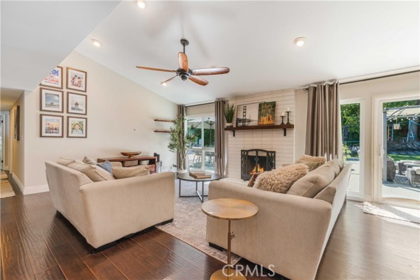 Woodland Hills, Los Angeles, 91367, United States, 3 Bedrooms Bedrooms, ,2 BathroomsBathrooms,Residential,For Sale,1997847