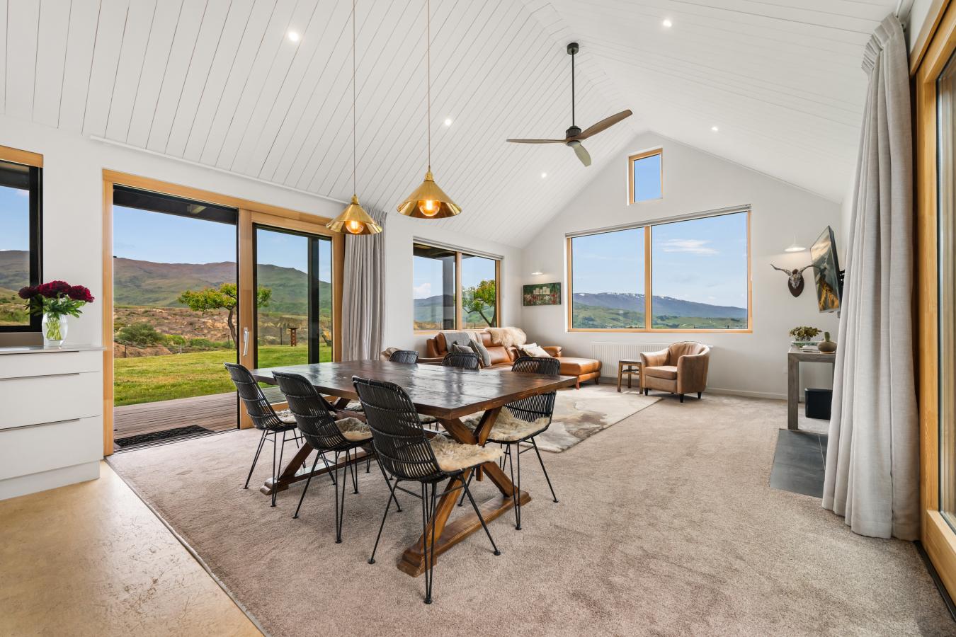 Bannockburn, 9384, New Zealand, 3 Bedrooms Bedrooms, ,2 BathroomsBathrooms,Residential,For Sale,1998094