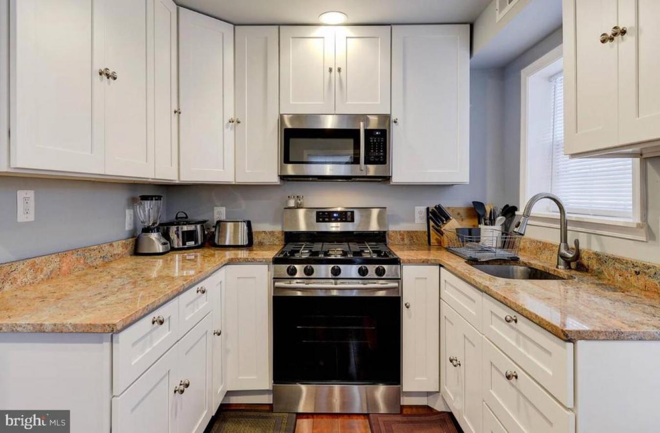 ARLINGTON, ARLINGTON, 22204, United States, ,Residential,For Sale,1997842