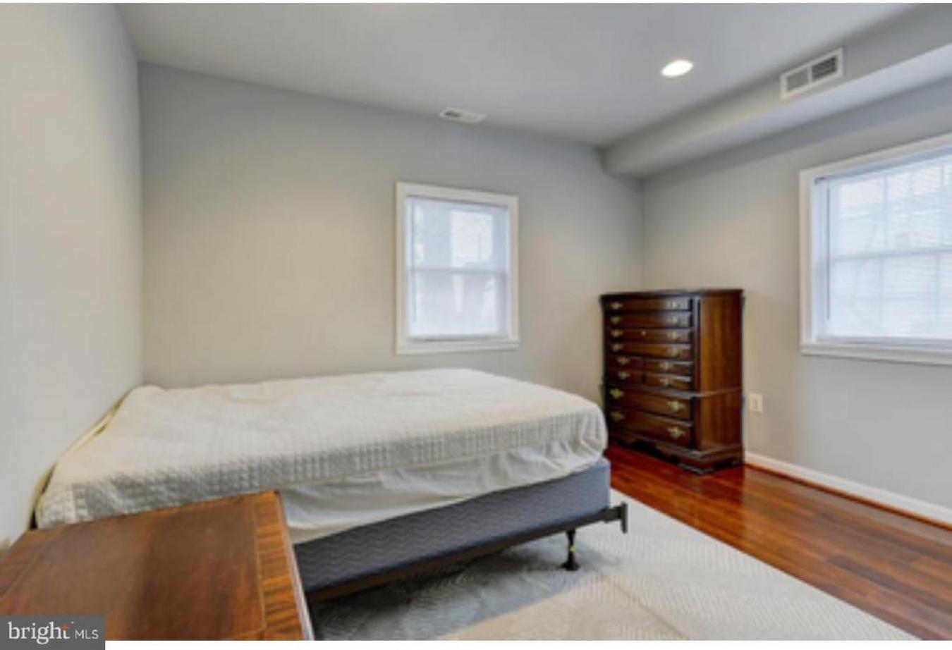 ARLINGTON, ARLINGTON, 22204, United States, ,Residential,For Sale,1997842