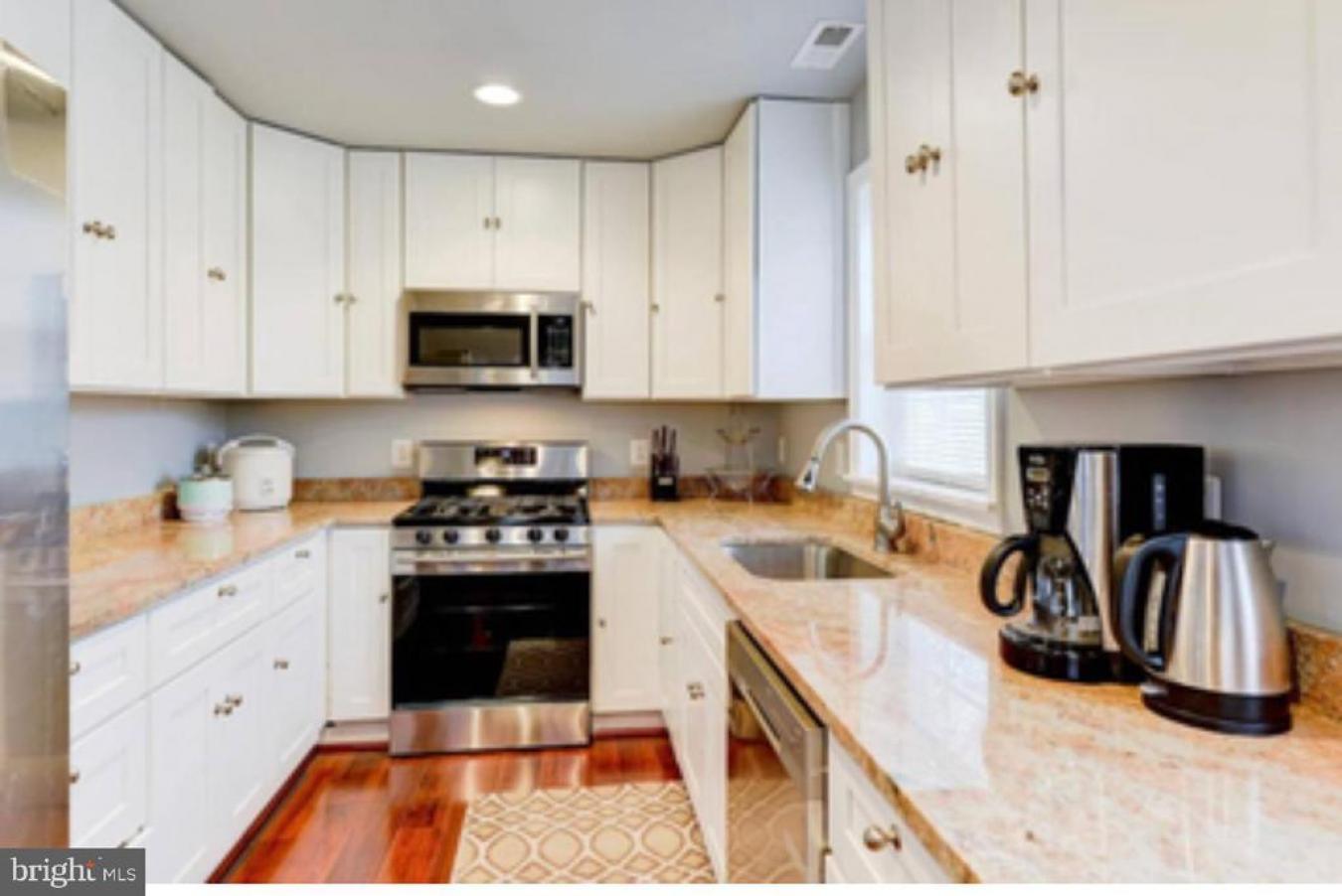 ARLINGTON, ARLINGTON, 22204, United States, ,Residential,For Sale,1997842