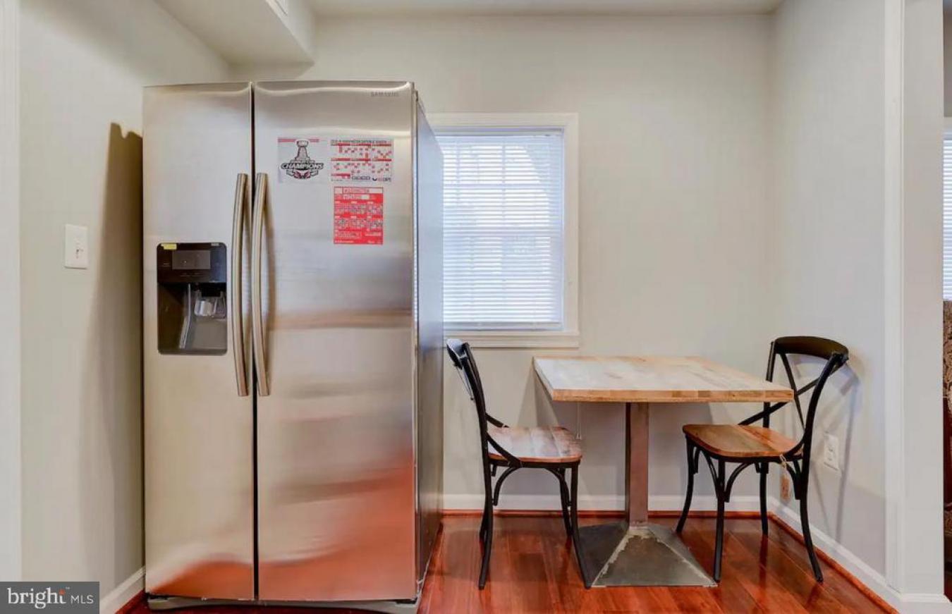 ARLINGTON, ARLINGTON, 22204, United States, ,Residential,For Sale,1997842