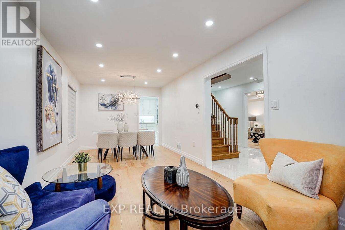 Bradford West Gwillimbury, ON, L3Z3B7, Canada, 5 Bedrooms Bedrooms, ,5 BathroomsBathrooms,Residential,For Sale,1997841