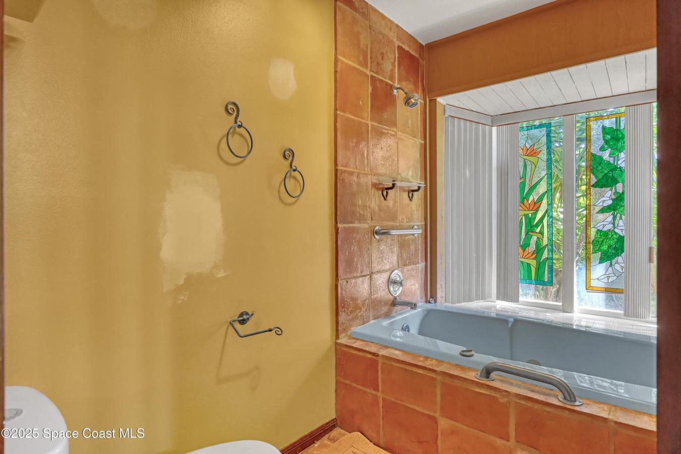 Indialantic, Brevard, 32903, United States, 3 Bedrooms Bedrooms, ,2 BathroomsBathrooms,Residential,For Sale,1997836