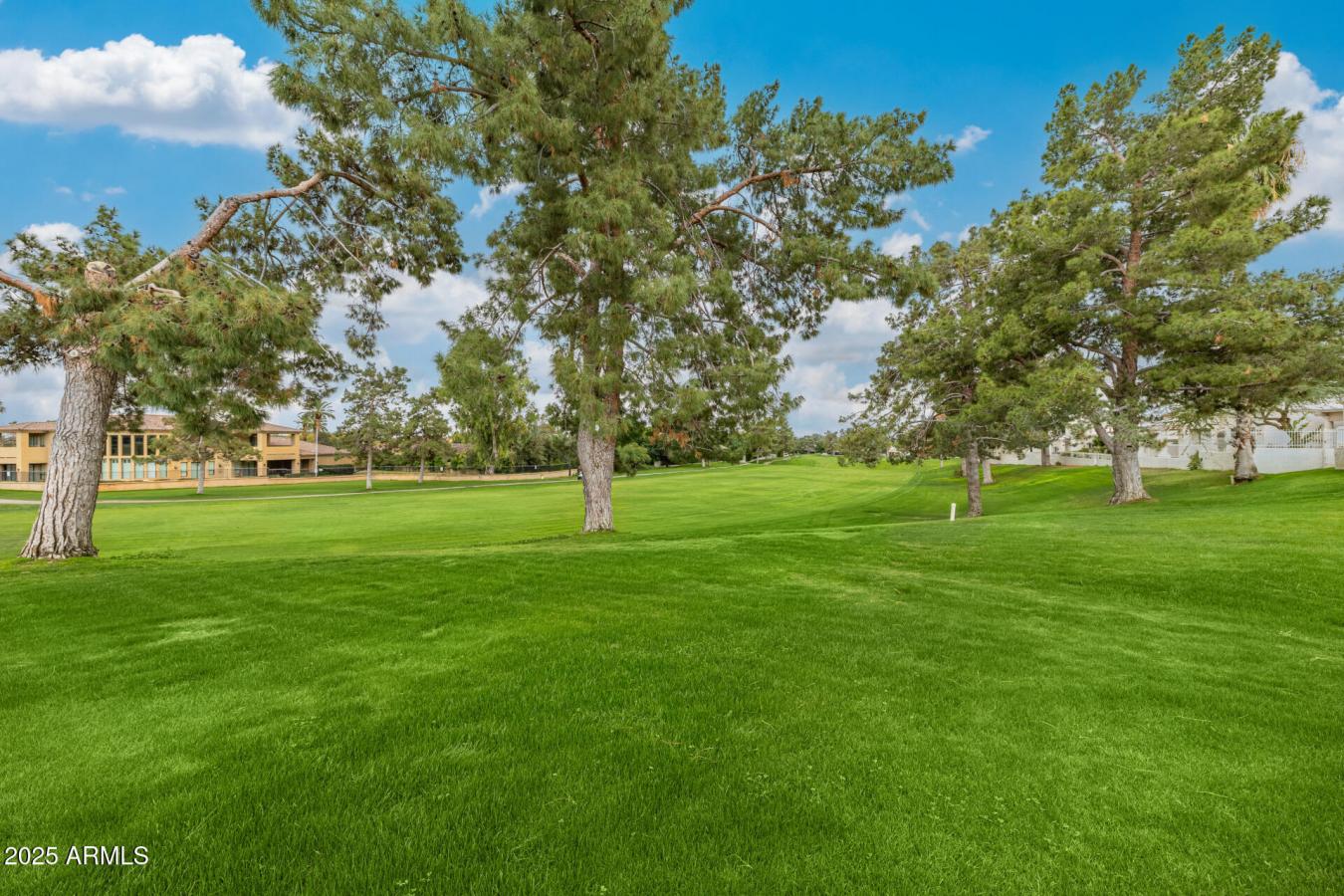 Phoenix, Maricopa, 85016, United States, 2 Bedrooms Bedrooms, ,2 BathroomsBathrooms,Residential,For Sale,1997835