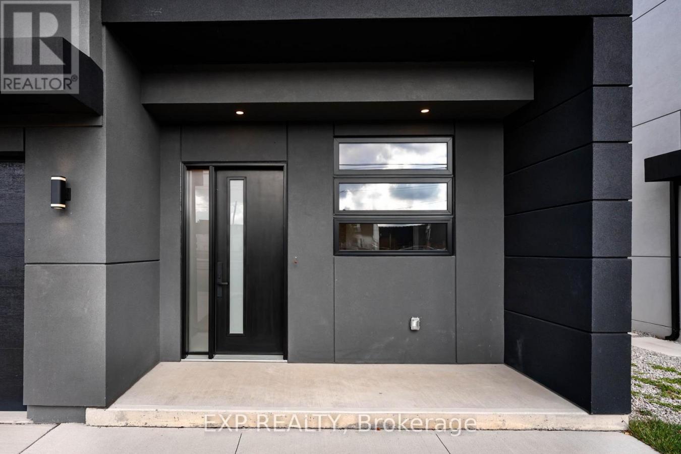 Toronto, ON, M9M1B6, Canada, 5 Bedrooms Bedrooms, ,5 BathroomsBathrooms,Residential,For Sale,1997834