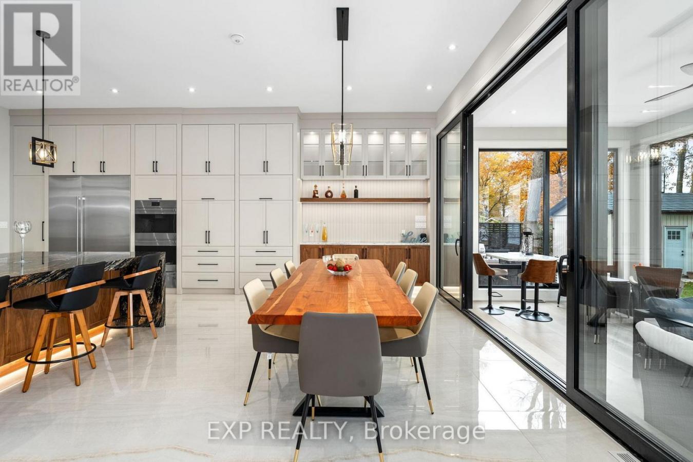 Georgina (Pefferlaw), ON, L0E1N0, Canada, 5 Bedrooms Bedrooms, ,6 BathroomsBathrooms,Residential,For Sale,1997831