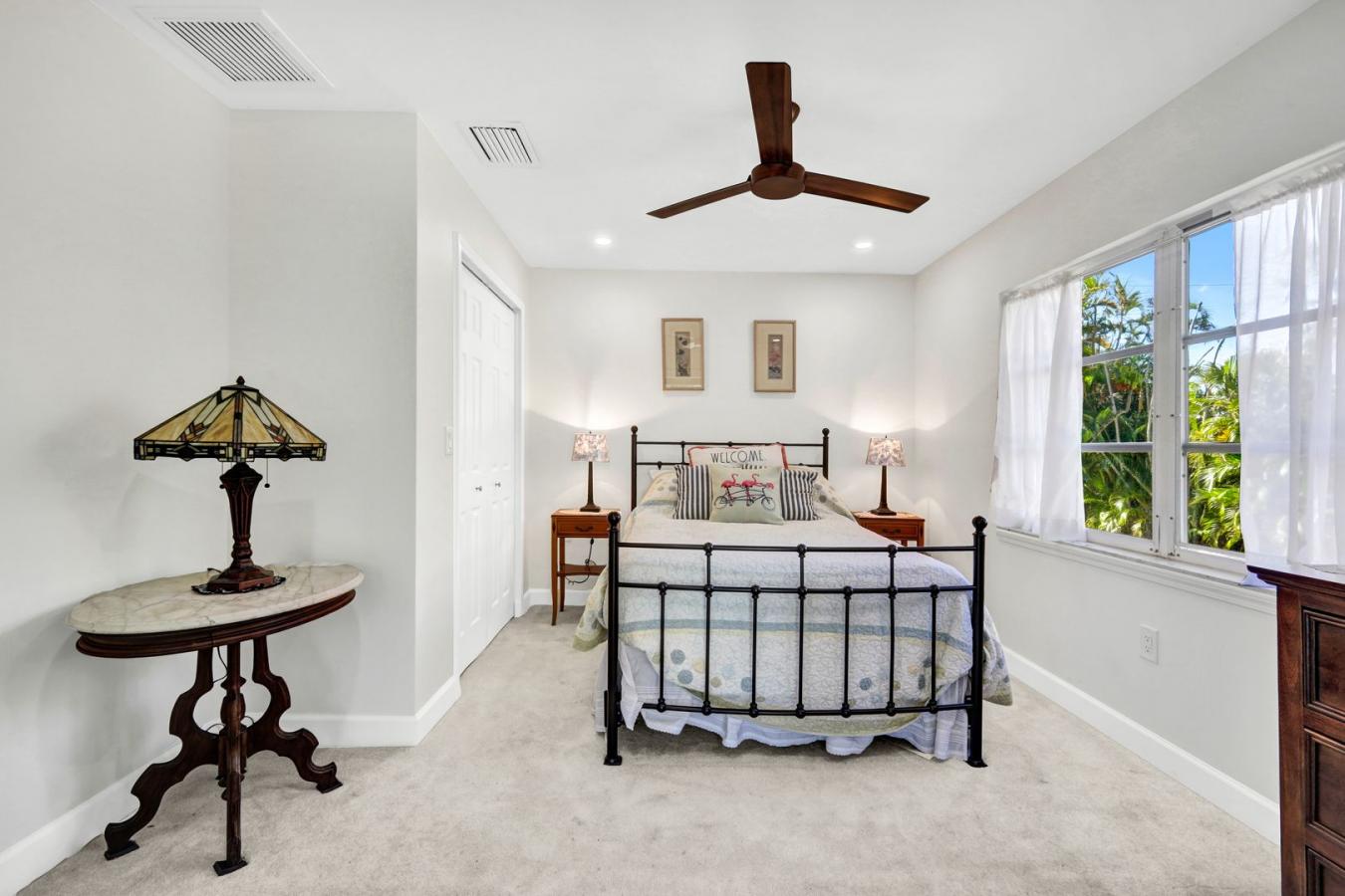 Sanibel, Lee, 33957, United States, 3 Bedrooms Bedrooms, ,2 BathroomsBathrooms,Residential,For Sale,1997830