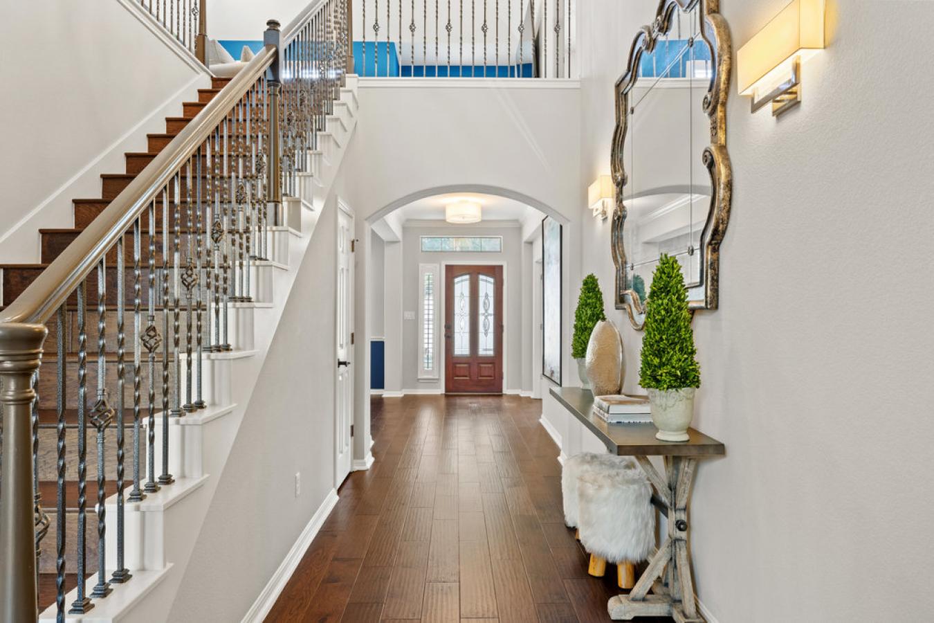 Austin, Texas, 78732, United States, 6 Bedrooms Bedrooms, ,3 BathroomsBathrooms,Residential,For Sale,1997828