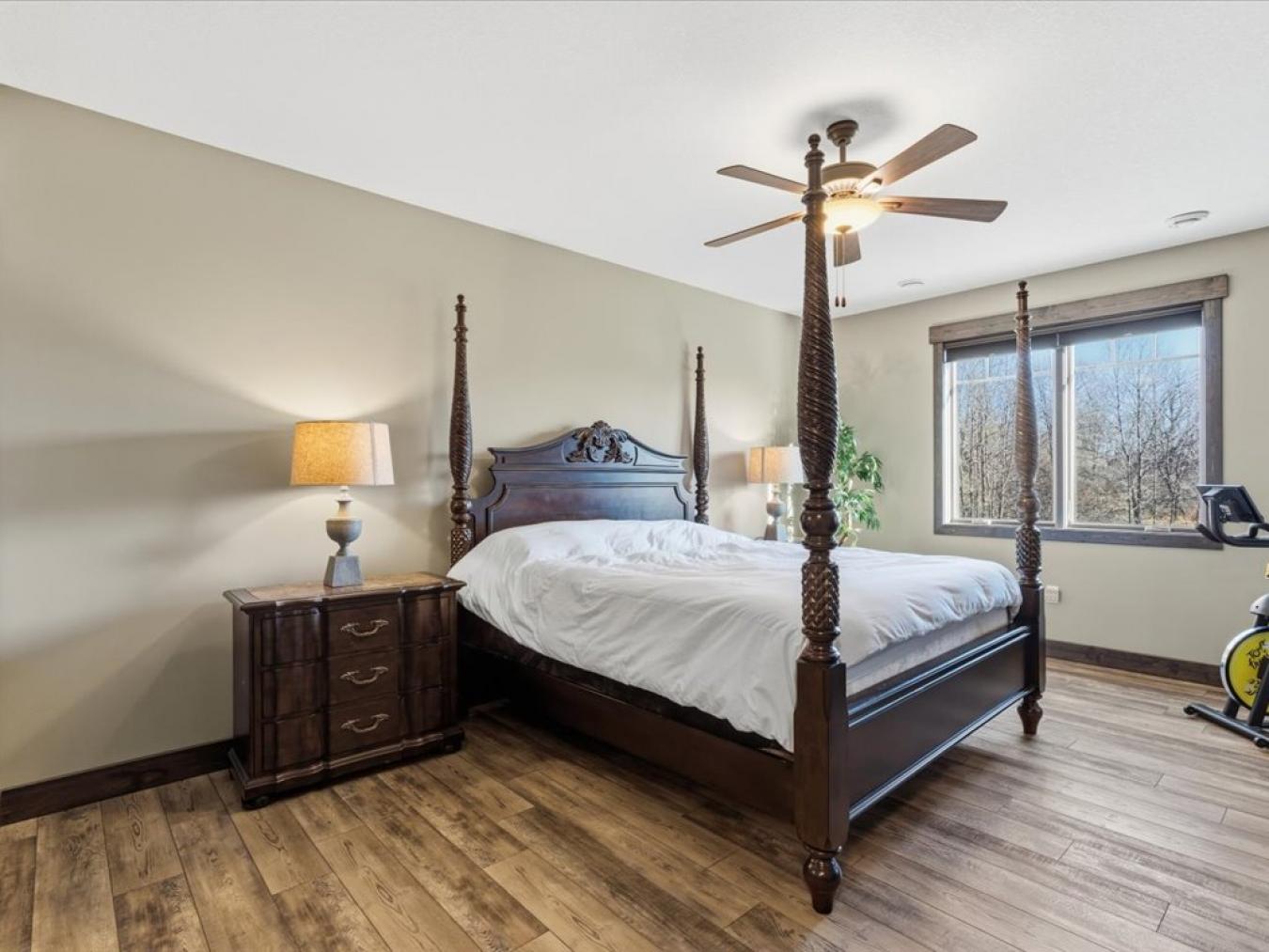 East Gull Lake, Cass, 56401, United States, 4 Bedrooms Bedrooms, ,3 BathroomsBathrooms,Residential,For Sale,1997827