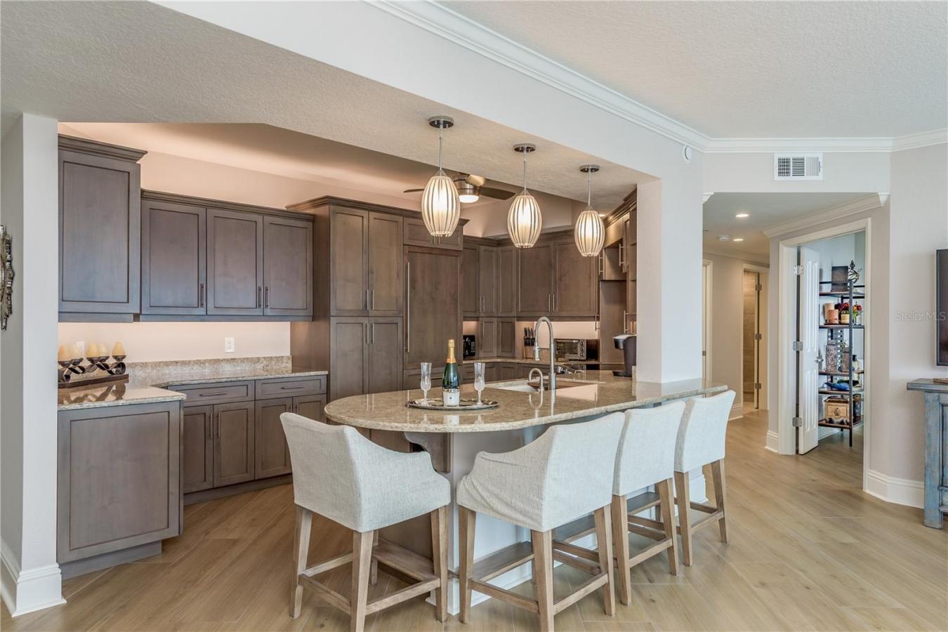 CLEARWATER BEACH, Pinellas, 33767, United States, ,Residential,For Sale,1997826