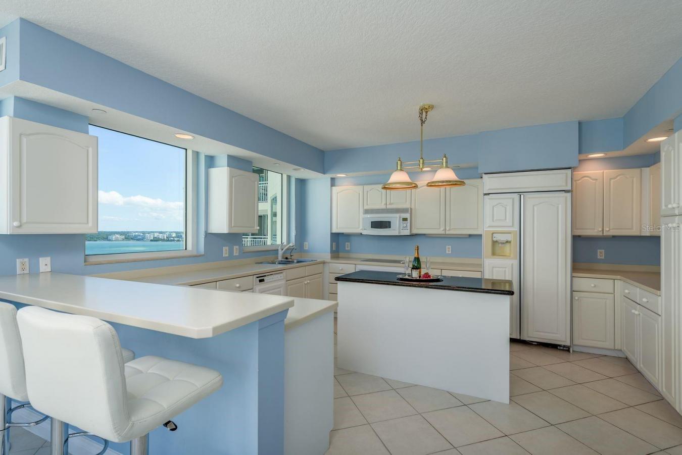 CLEARWATER BEACH, Pinellas, 33767, United States, ,Residential,For Sale,1997823
