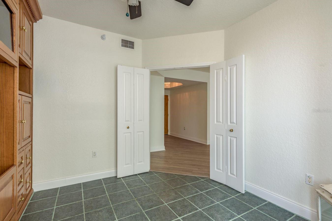 CLEARWATER BEACH, Pinellas, 33767, United States, ,Residential,For Sale,1997824