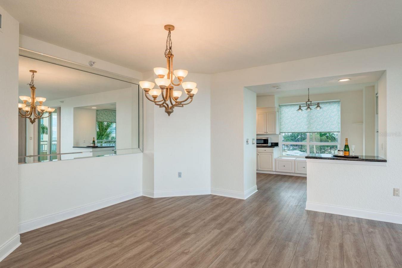 CLEARWATER BEACH, Pinellas, 33767, United States, ,Residential,For Sale,1997824