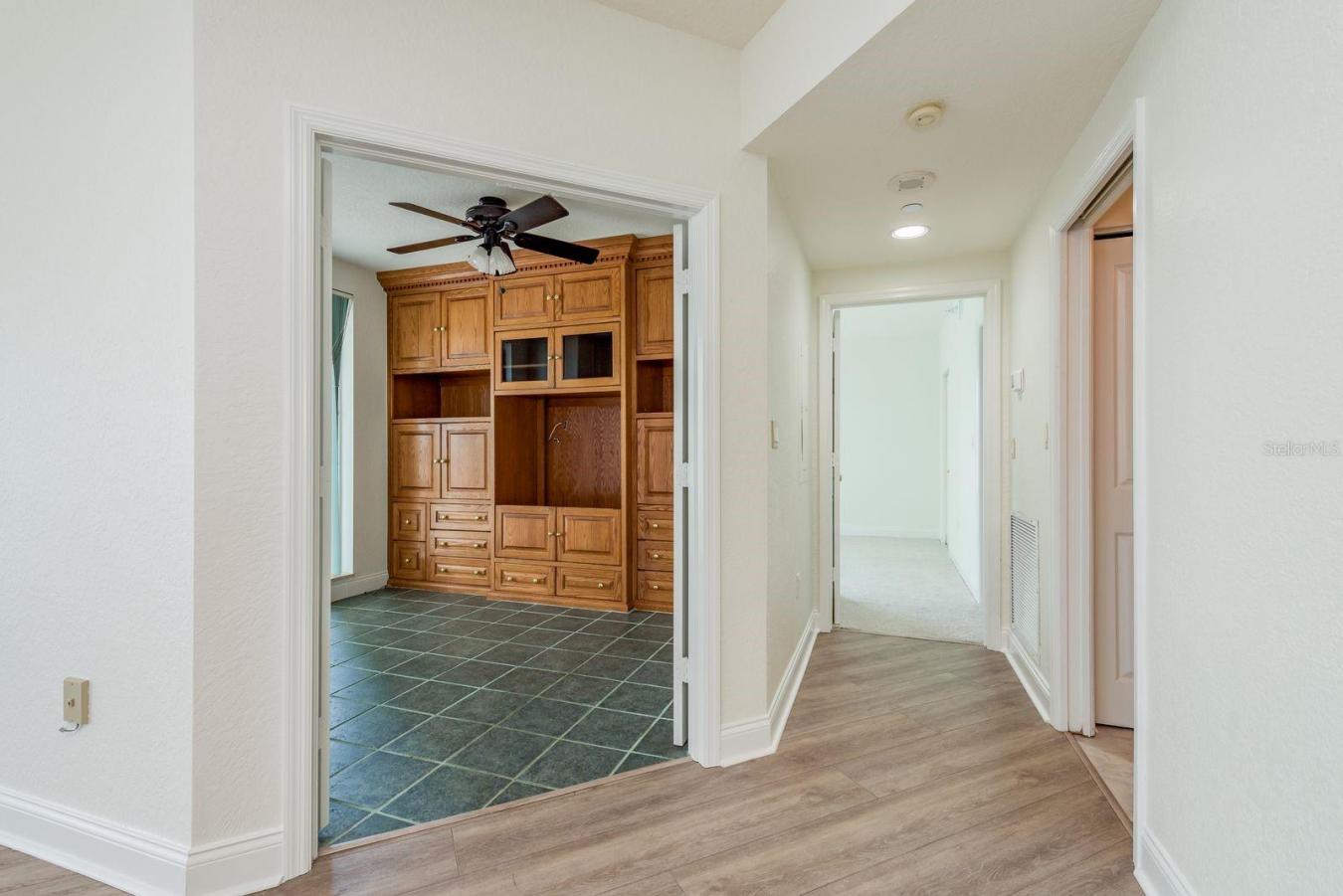 CLEARWATER BEACH, Pinellas, 33767, United States, ,Residential,For Sale,1997824