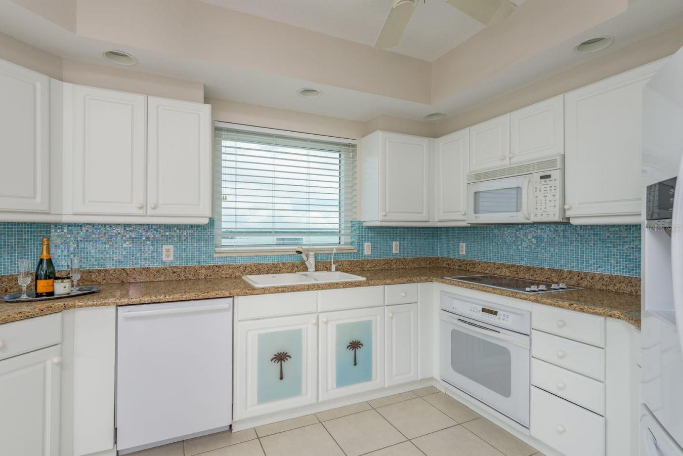 CLEARWATER BEACH, Pinellas, 33767, United States, ,Residential,For Sale,1997821