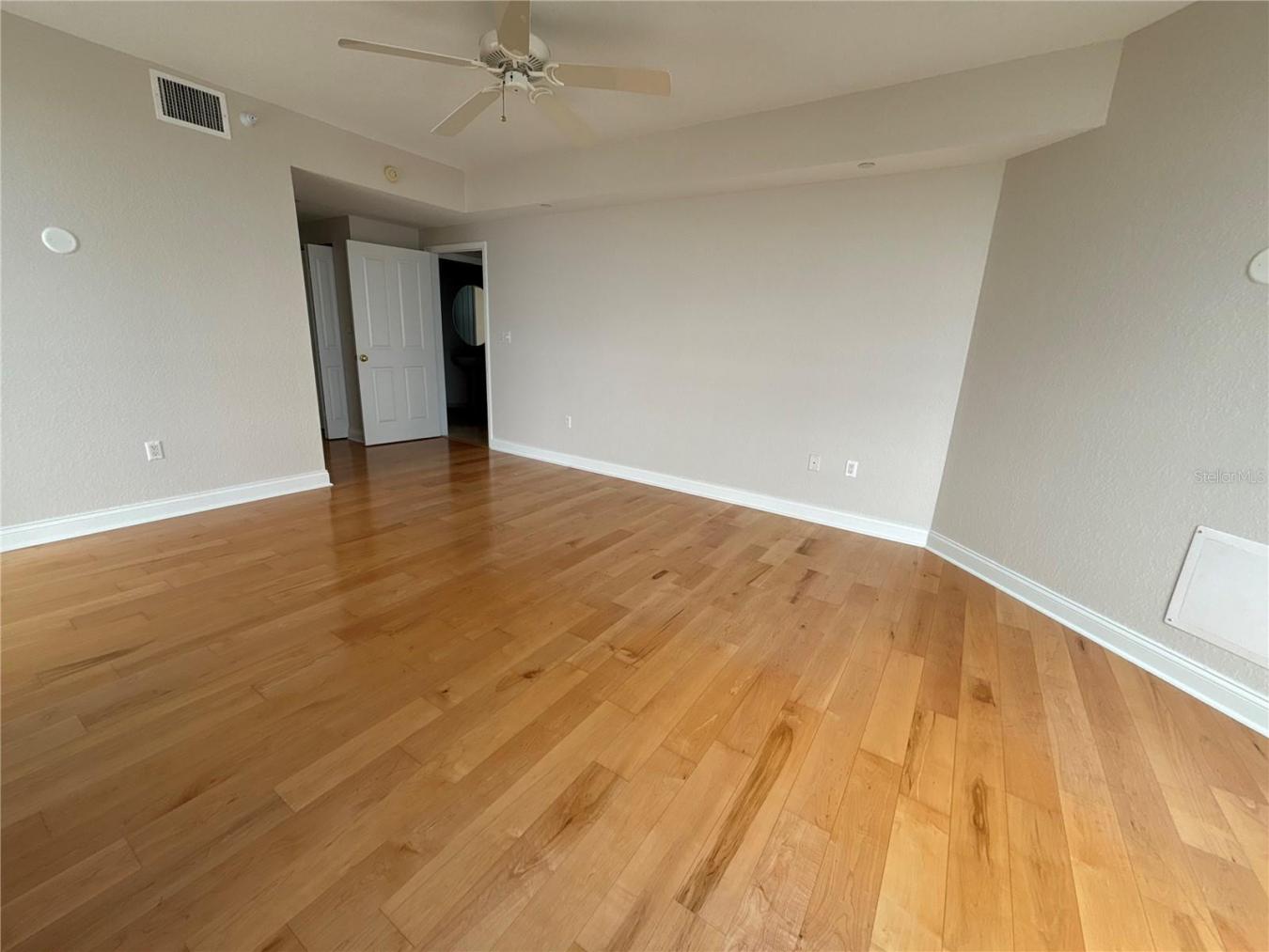 CLEARWATER BEACH, Pinellas, 33767, United States, ,Residential,For Sale,1997821