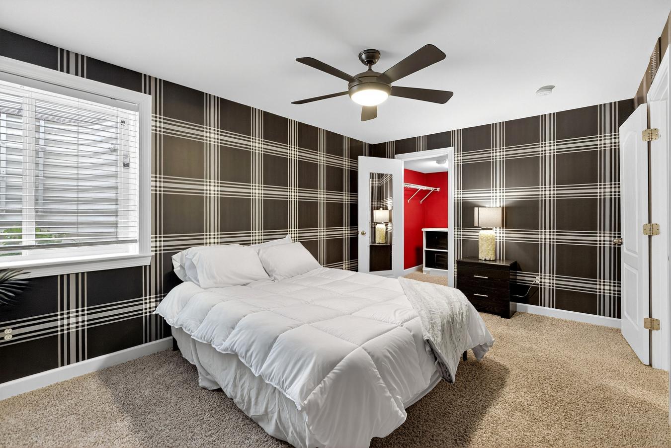 Middletown, Delaware, 19709, United States, 5 Bedrooms Bedrooms, ,4 BathroomsBathrooms,Residential,For Sale,1997819