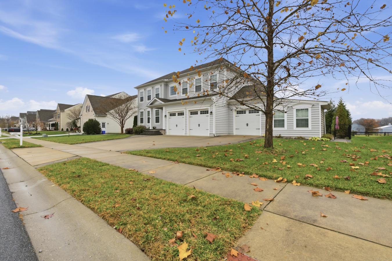 Middletown, Delaware, 19709, United States, 5 Bedrooms Bedrooms, ,4 BathroomsBathrooms,Residential,For Sale,1997819