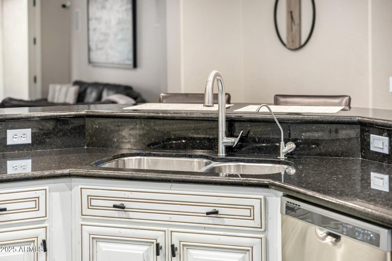 Scottsdale, Maricopa, 85255, United States, 4 Bedrooms Bedrooms, ,3 BathroomsBathrooms,Residential,For Sale,1997818