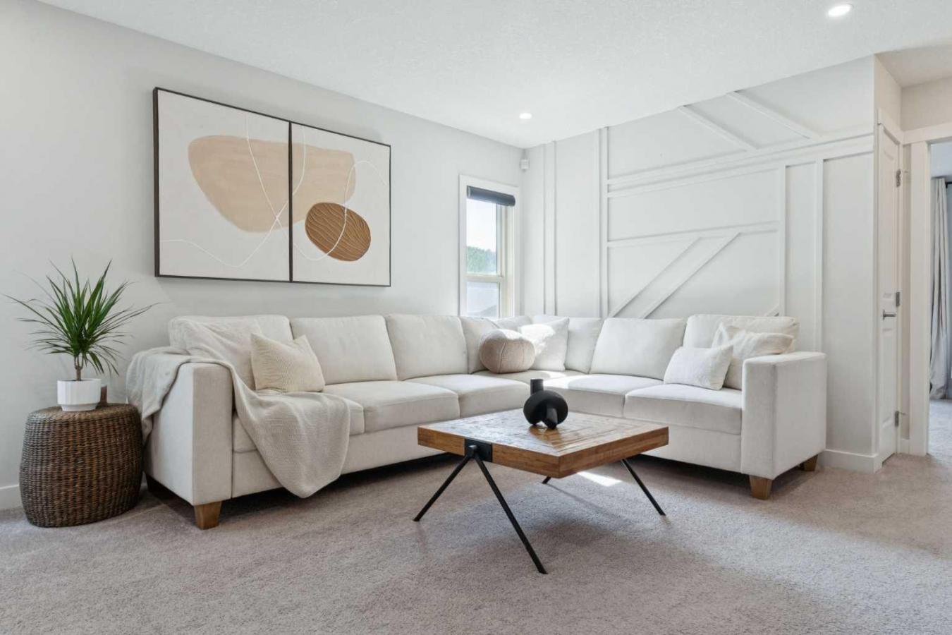 Cochrane, Rocky View County, T4C 0Z2, Canada, 3 Bedrooms Bedrooms, ,3 BathroomsBathrooms,Residential,For Sale,1997813