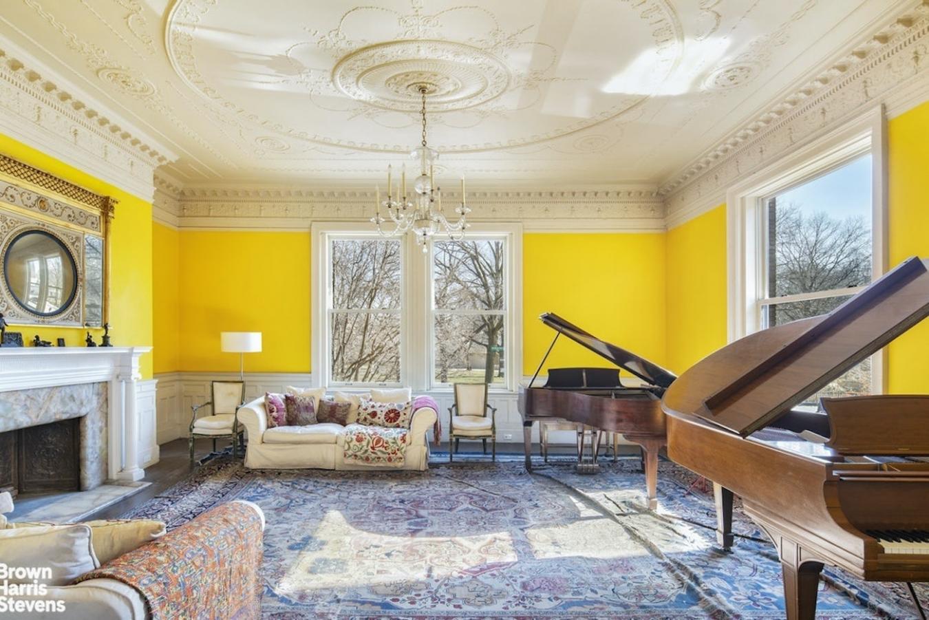 South Harlem, New York, 10027, United States, 6 Bedrooms Bedrooms, ,3 BathroomsBathrooms,Residential,For Sale,1997809