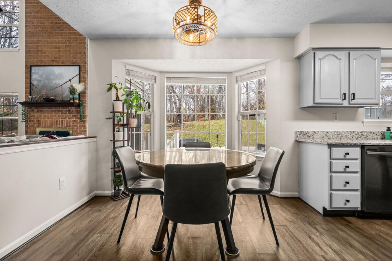 Bowie, Maryland, 20721, United States, 4 Bedrooms Bedrooms, ,3 BathroomsBathrooms,Residential,For Sale,1997807