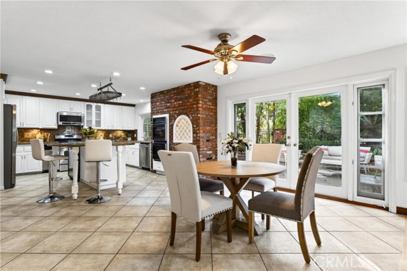 Long Beach, Los Angeles, 90803, United States, 4 Bedrooms Bedrooms, ,3 BathroomsBathrooms,Residential,For Sale,1997805