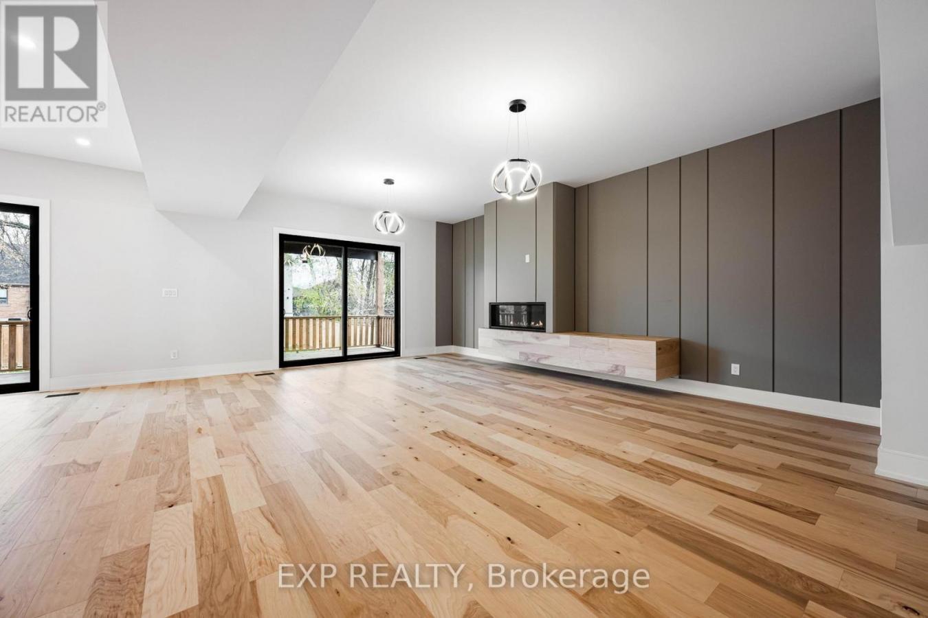 Toronto, ON, M9M1B6, Canada, 5 Bedrooms Bedrooms, ,5 BathroomsBathrooms,Residential,For Sale,1997803