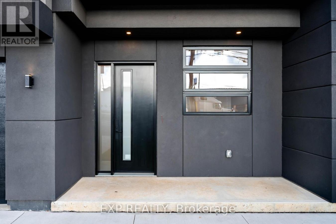 Toronto, ON, M9M1B6, Canada, 5 Bedrooms Bedrooms, ,5 BathroomsBathrooms,Residential,For Sale,1997803