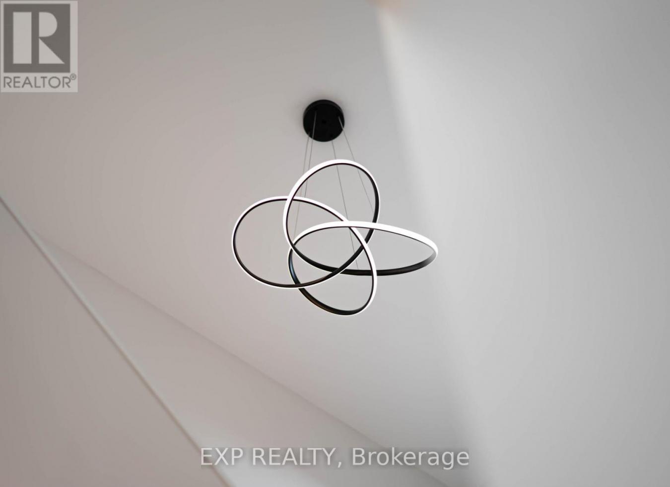 Toronto, ON, M9M1B6, Canada, 5 Bedrooms Bedrooms, ,5 BathroomsBathrooms,Residential,For Sale,1997803