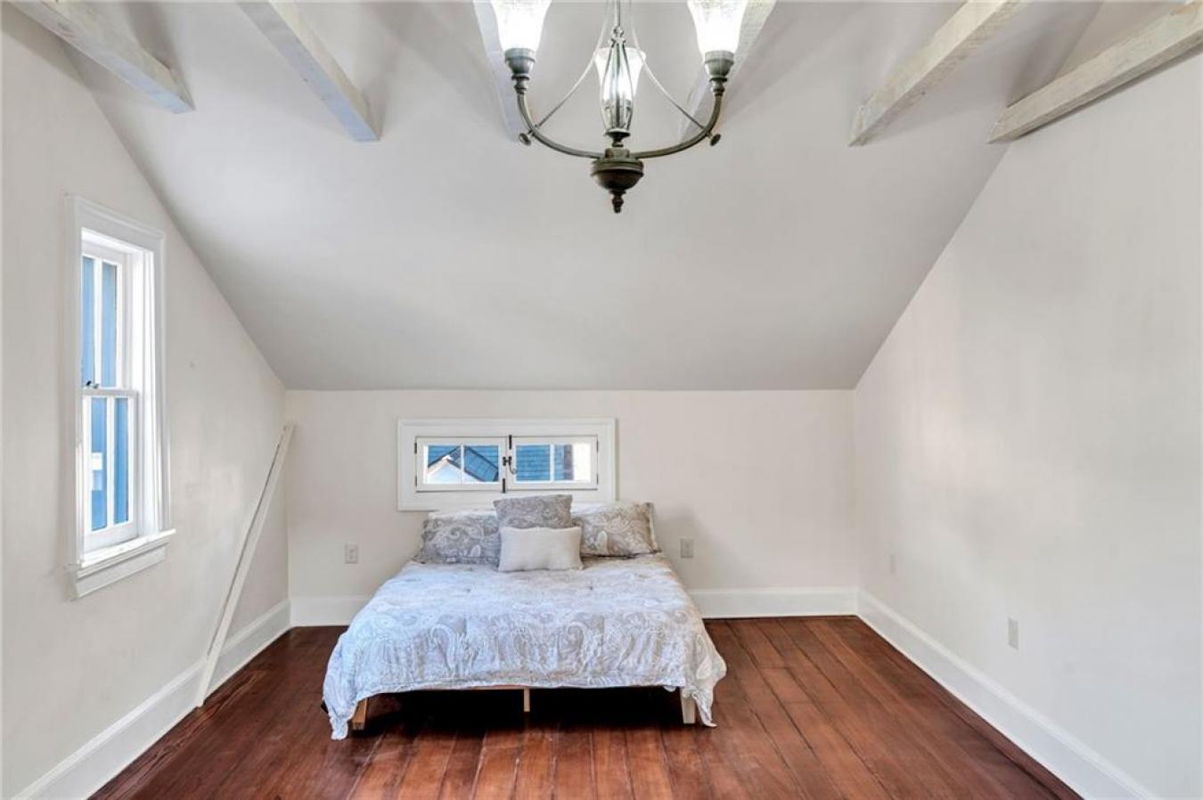 415 BURGUNDY Street 3A, New Orleans, Orleans, 70112, United States, 1 Bedroom Bedrooms, ,1 BathroomBathrooms,Residential,For Sale,415 BURGUNDY Street 3A,2527631