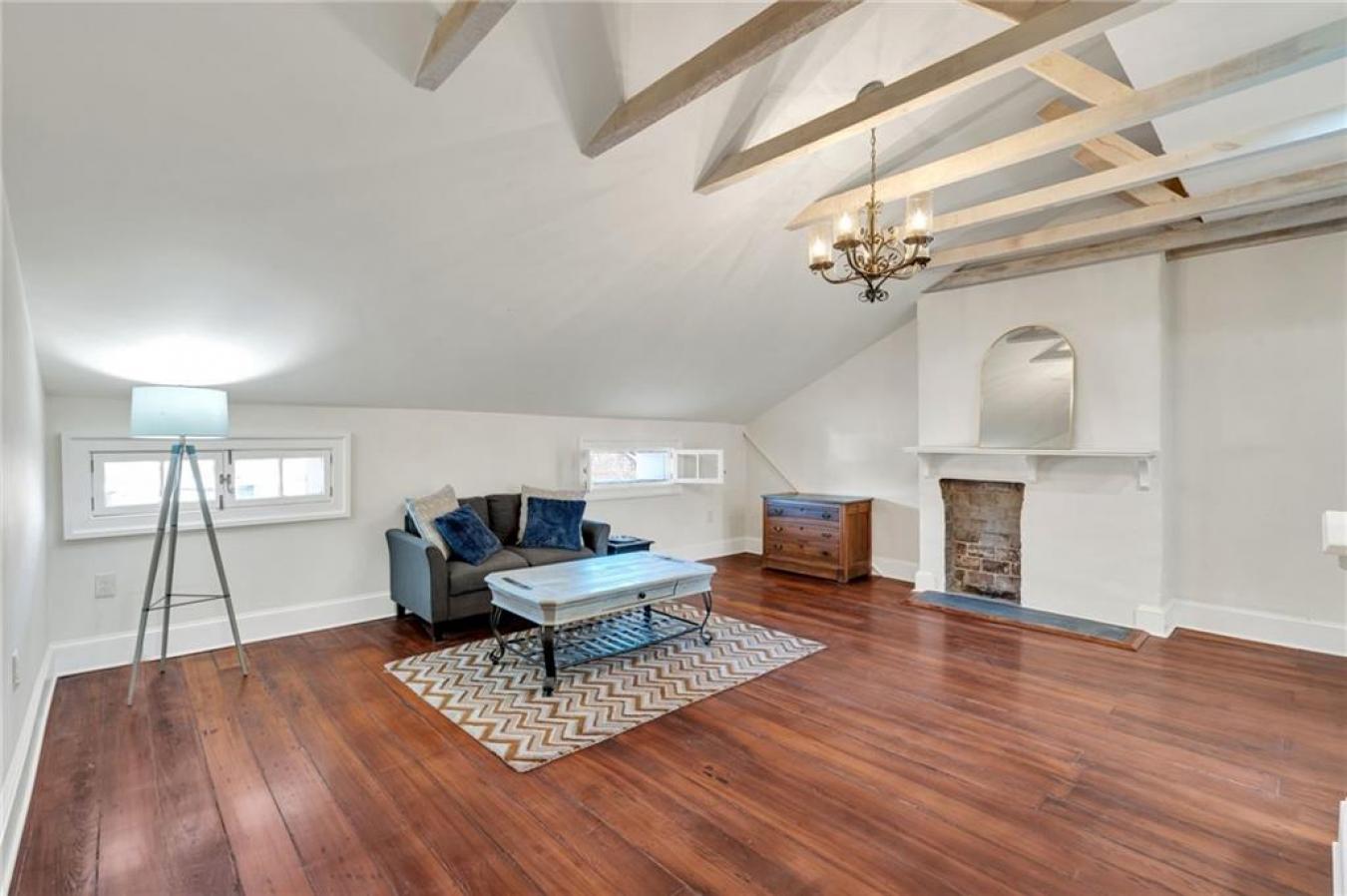 415 BURGUNDY Street 3A, New Orleans, Orleans, 70112, United States, 1 Bedroom Bedrooms, ,1 BathroomBathrooms,Residential,For Sale,415 BURGUNDY Street 3A,2527631