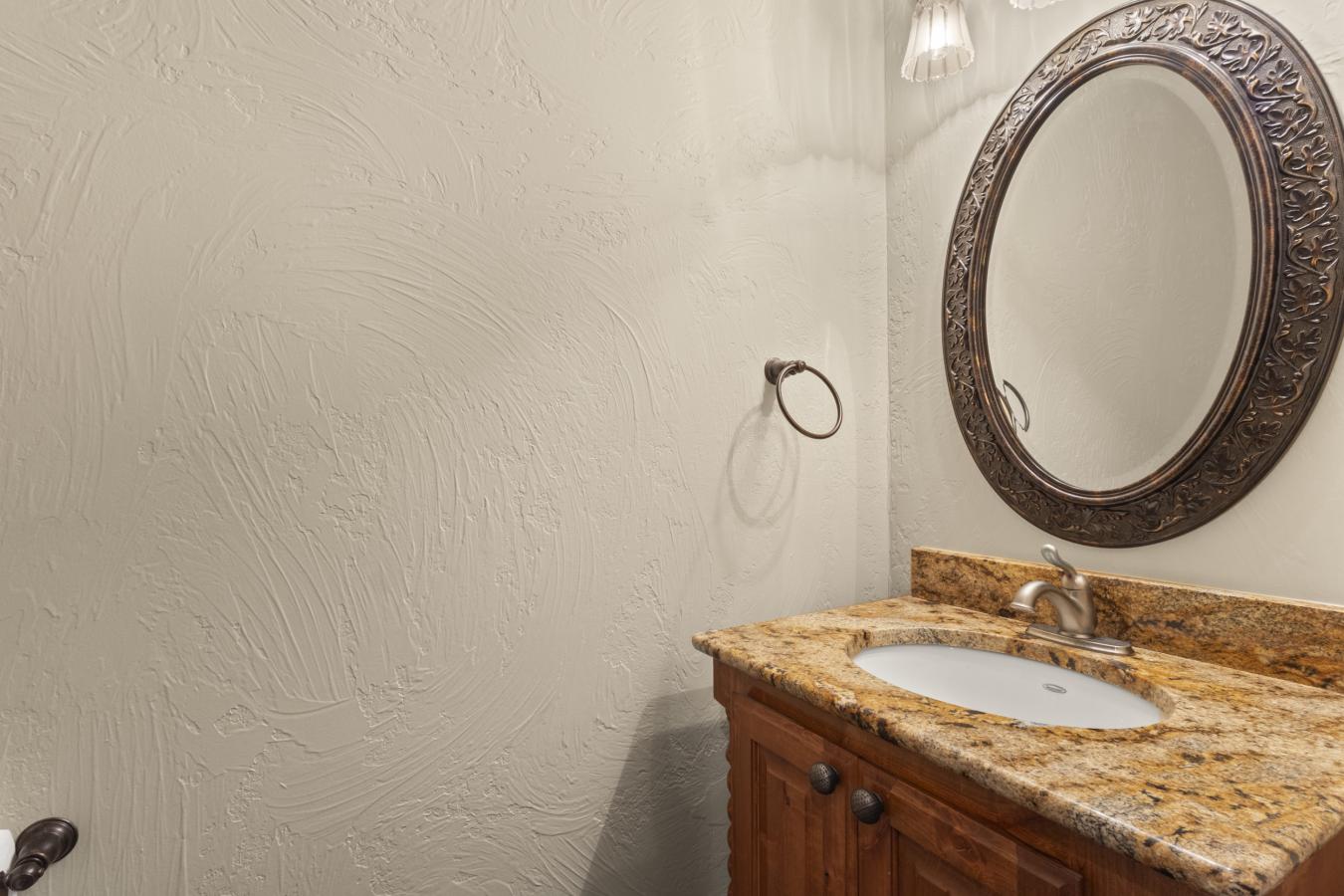 Gordonville, Grayson, 76245, United States, 3 Bedrooms Bedrooms, ,4 BathroomsBathrooms,Residential,For Sale,1998748