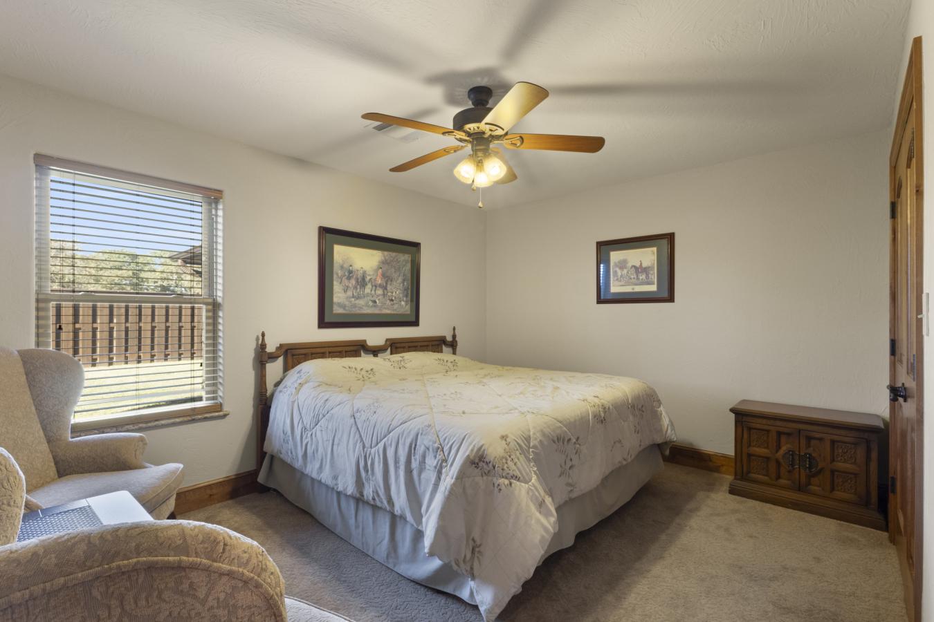 Gordonville, Grayson, 76245, United States, 3 Bedrooms Bedrooms, ,4 BathroomsBathrooms,Residential,For Sale,1998748