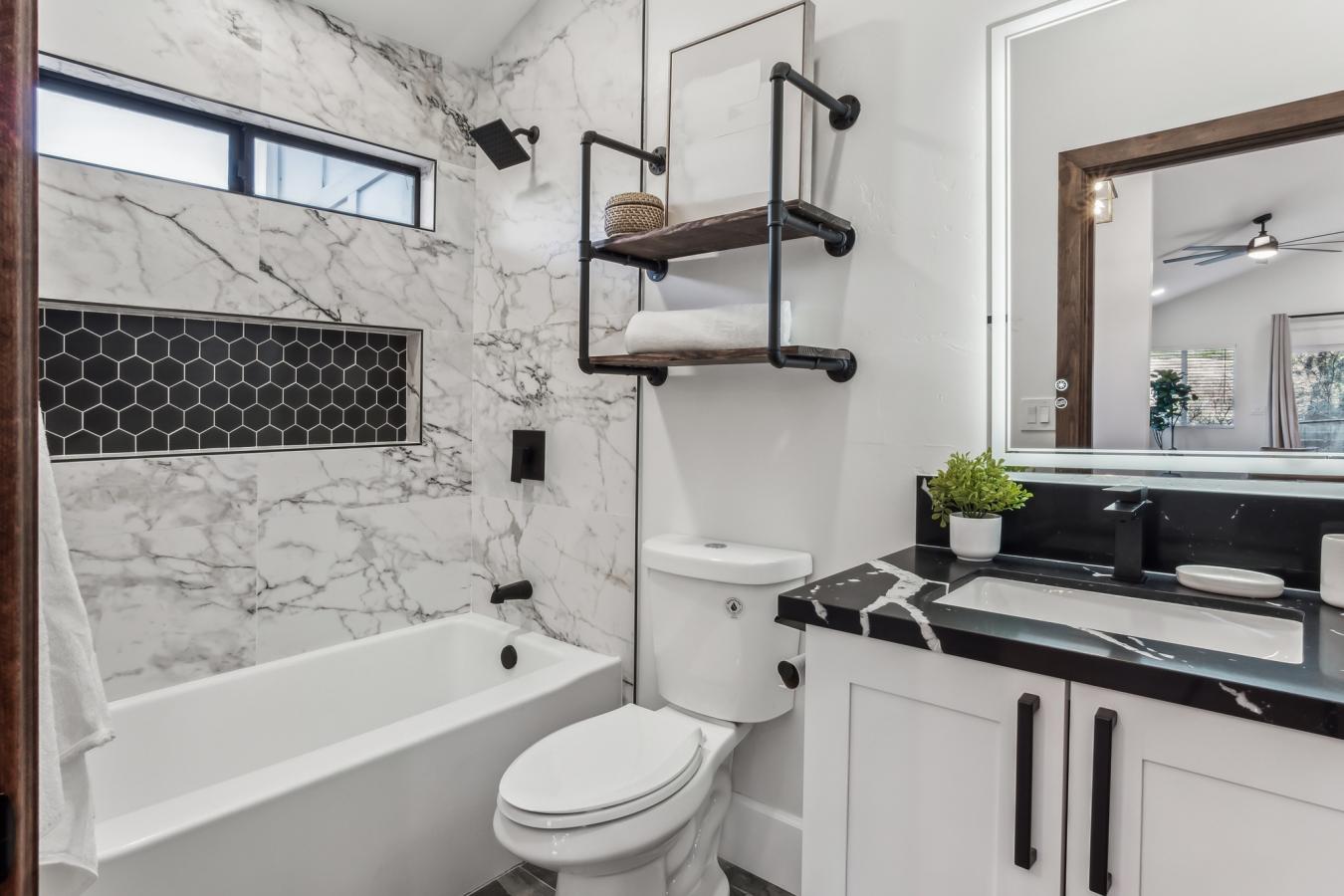 Julian, San Diego, 92036, United States, 4 Bedrooms Bedrooms, ,4 BathroomsBathrooms,Residential,For Sale,1998746