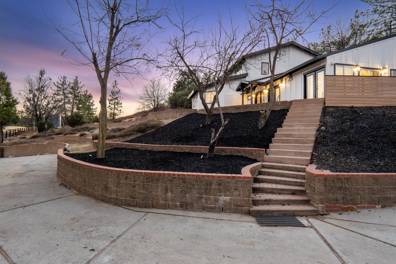 Julian, San Diego, 92036, United States, 4 Bedrooms Bedrooms, ,4 BathroomsBathrooms,Residential,For Sale,1998746