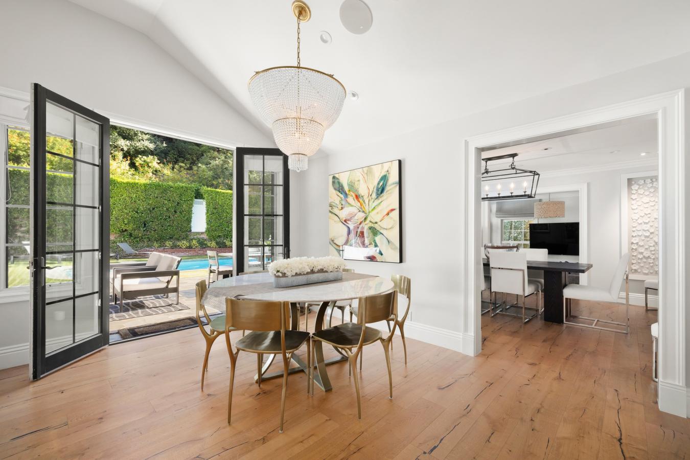 Beverly Hills, California, 90210, United States, 3 Bedrooms Bedrooms, ,5 BathroomsBathrooms,Residential,For Sale,1998089