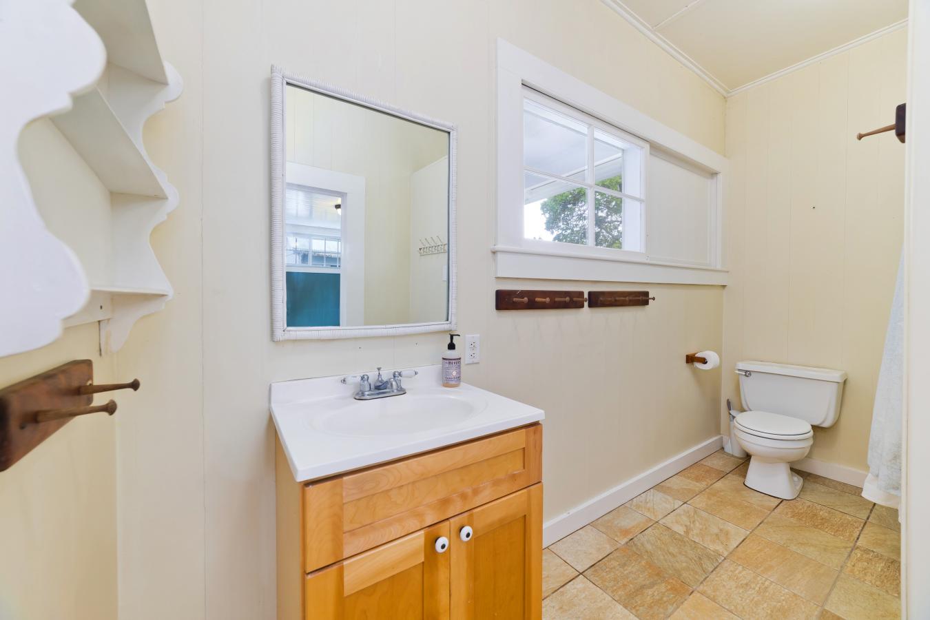 Kapaau, Hawaii, 96755, United States, 5 Bedrooms Bedrooms, ,3 BathroomsBathrooms,Residential,For Sale,1998740