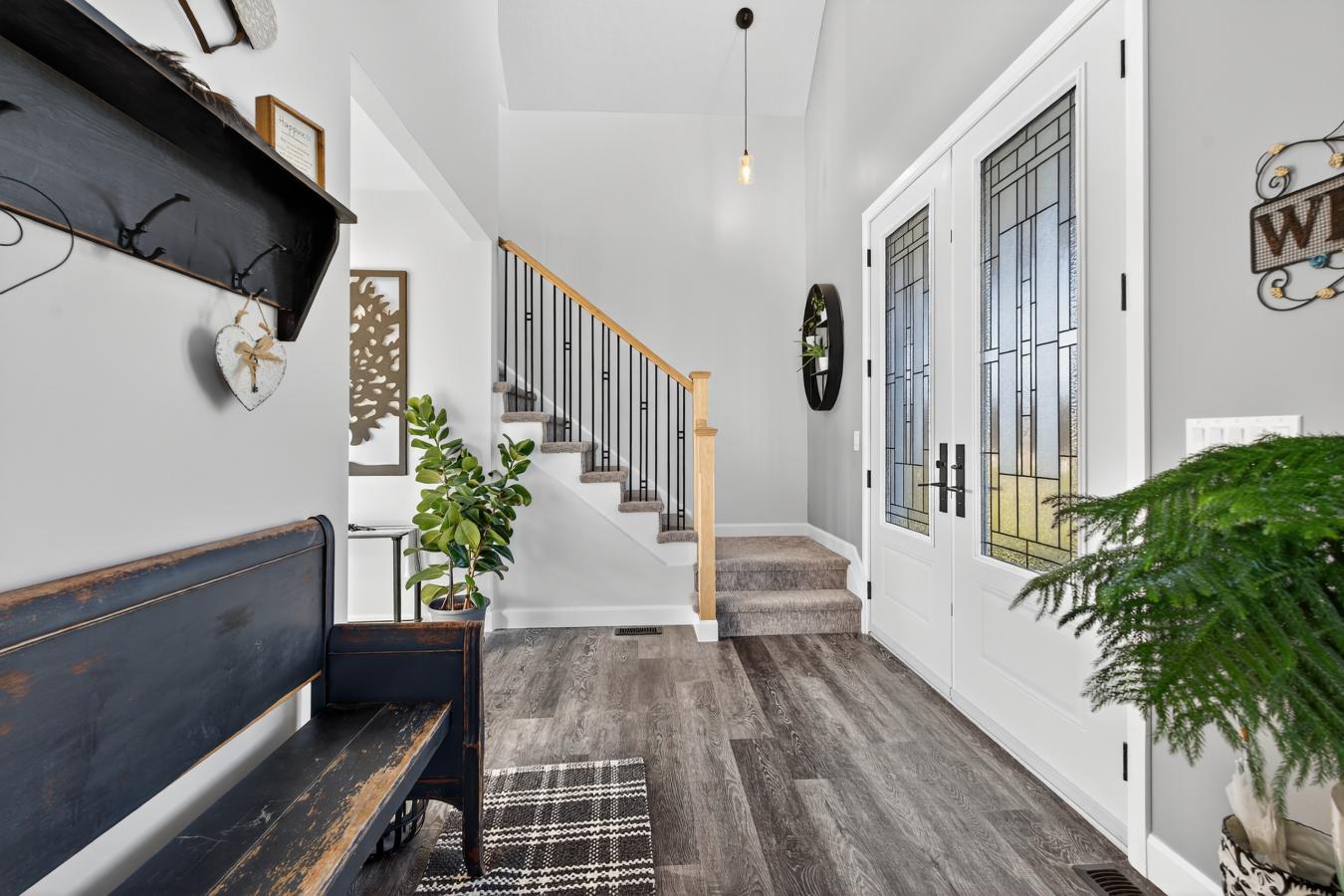 Prince Edward County, Prince Edward County, K0K 2T0, Canada, 3 Bedrooms Bedrooms, ,3 BathroomsBathrooms,Residential,For Sale,1998803