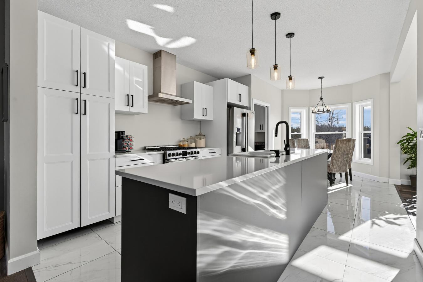 Prince Edward County, Prince Edward County, K0K 2T0, Canada, 3 Bedrooms Bedrooms, ,3 BathroomsBathrooms,Residential,For Sale,1998803