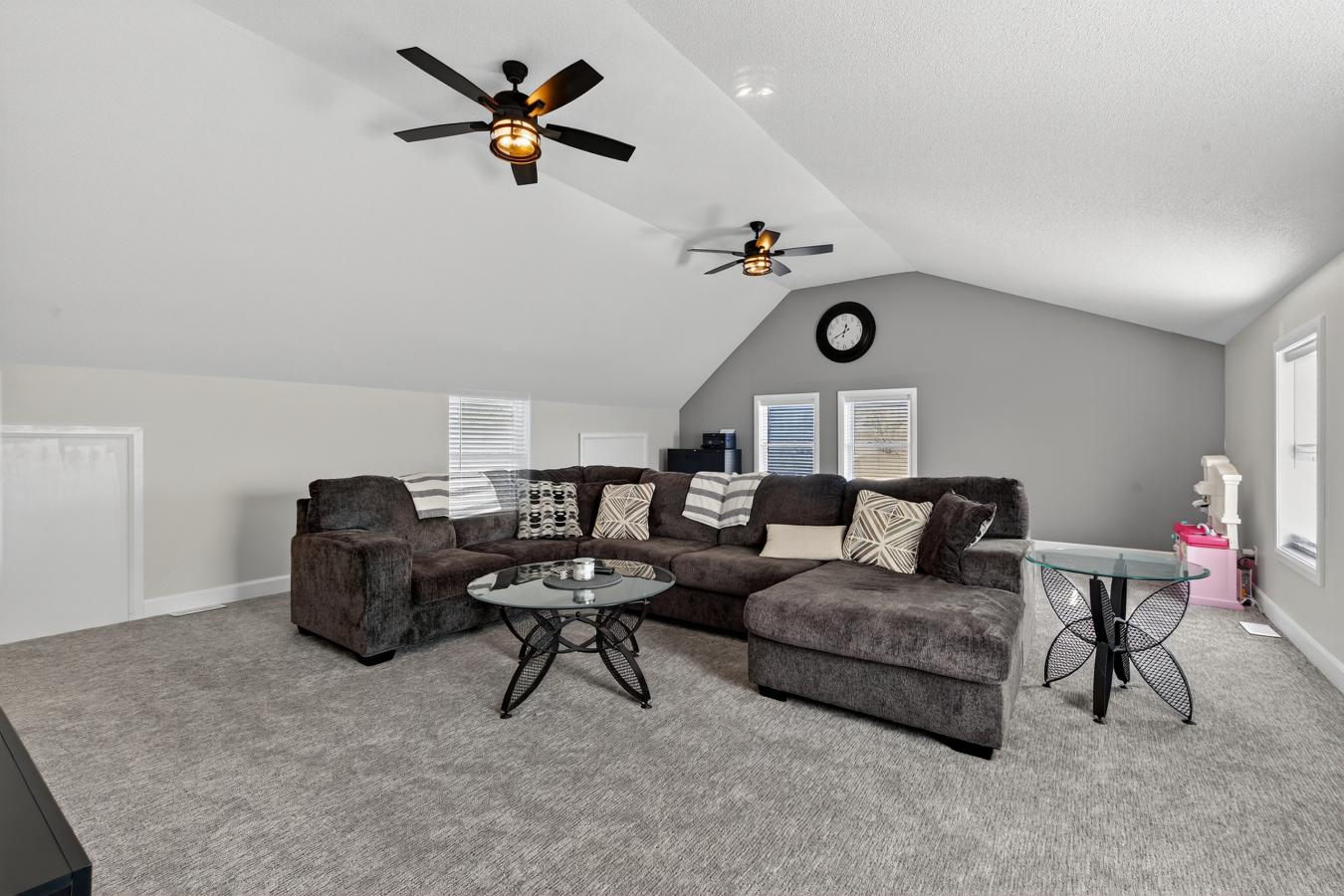 Prince Edward County, Prince Edward County, K0K 2T0, Canada, 3 Bedrooms Bedrooms, ,3 BathroomsBathrooms,Residential,For Sale,1998803