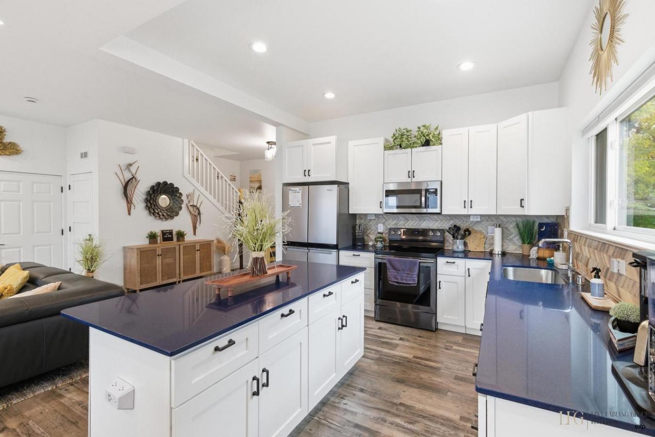 PLEASANT PRAIRIE, KENOSHA, 53158, United States, 3 Bedrooms Bedrooms, ,2 BathroomsBathrooms,Residential,For Sale,1998802