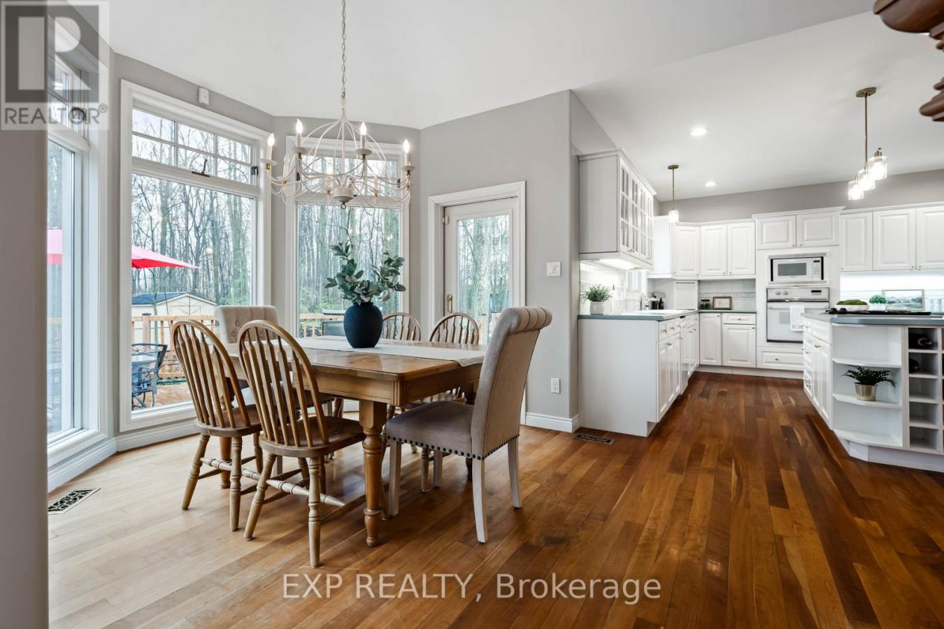 Mono, ON, L9W4A8, Canada, 3 Bedrooms Bedrooms, ,3 BathroomsBathrooms,Residential,For Sale,1998801