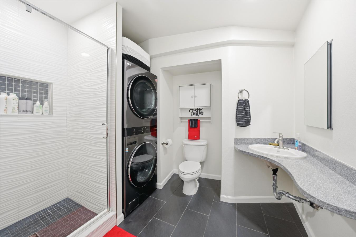 Kailua, Honolulu, 96734, United States, 4 Bedrooms Bedrooms, ,3 BathroomsBathrooms,Residential,For Sale,1998737